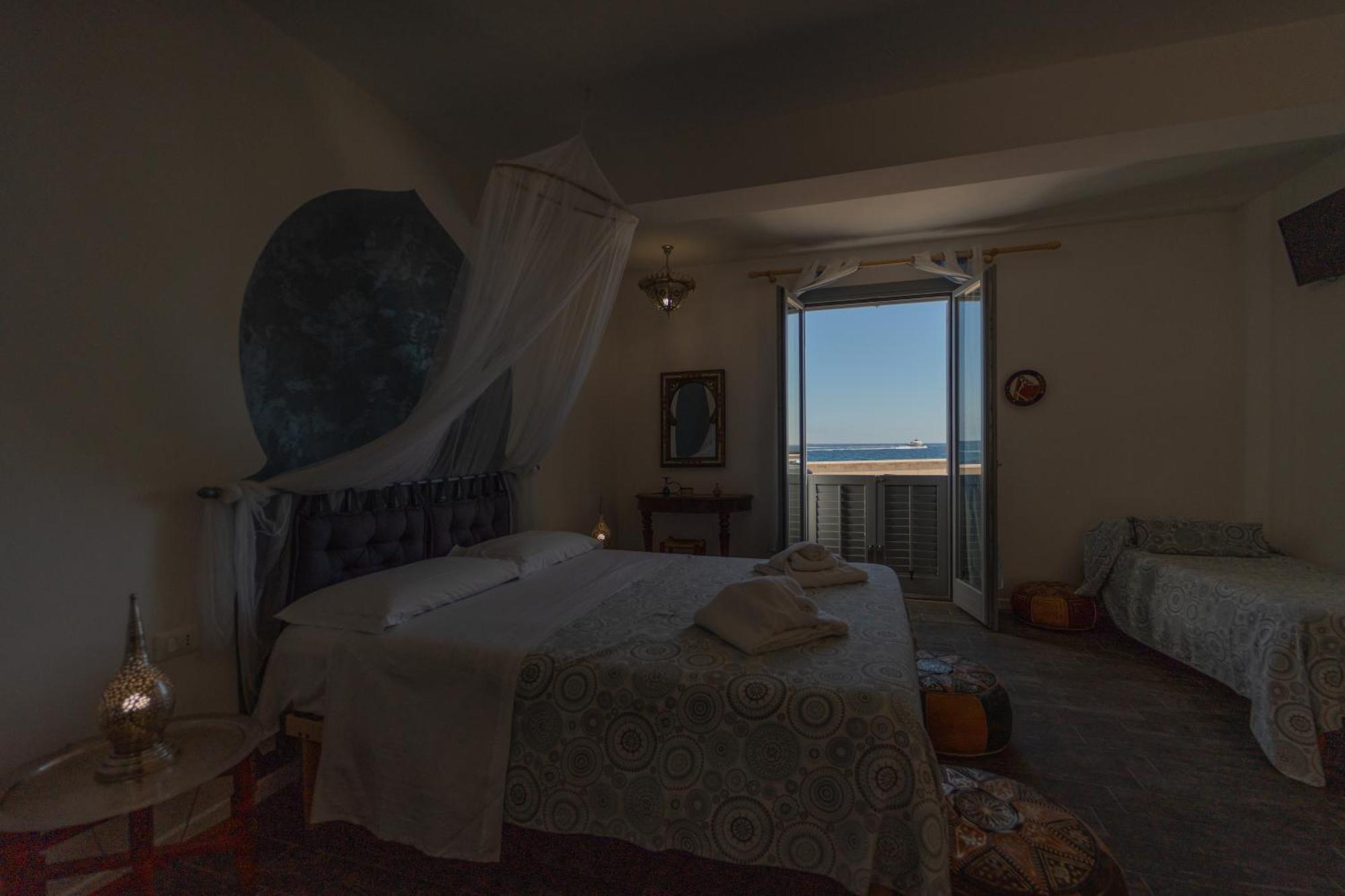 Ajamola Hotel Favignana Exterior foto