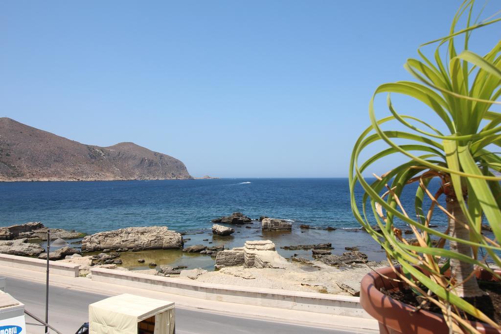 Ajamola Hotel Favignana Exterior foto